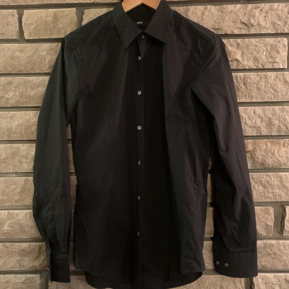 Men’s Hugo Boss Dress Shirt